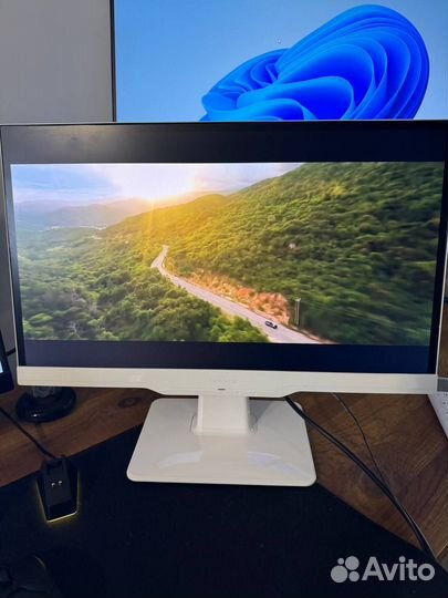 Монитор ViewSonic VX2263Smhl (как новый)