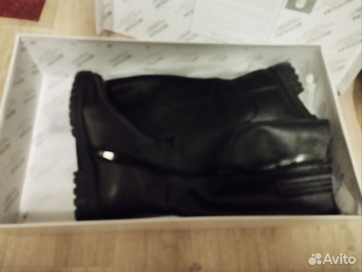 Зимние женские сапоги 38 натуральная кожа