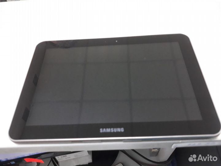 Планшет Samsung Galaxy Tab 8.9 P7310 16Gb