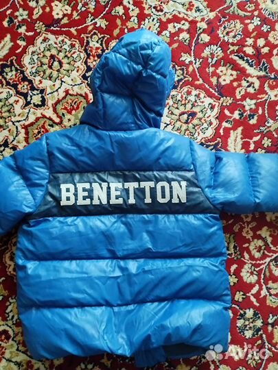 Пуховик для мальчика 134 Benetton