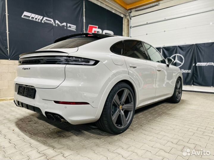 Porsche Cayenne Coupe 4.0 AT, 2024, 5 км