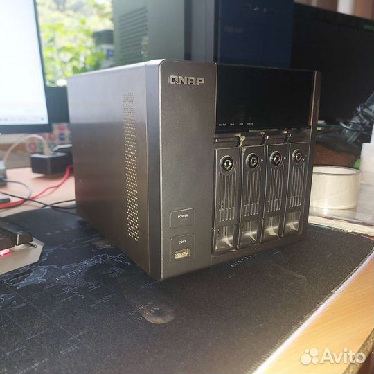 Qnap TS-410