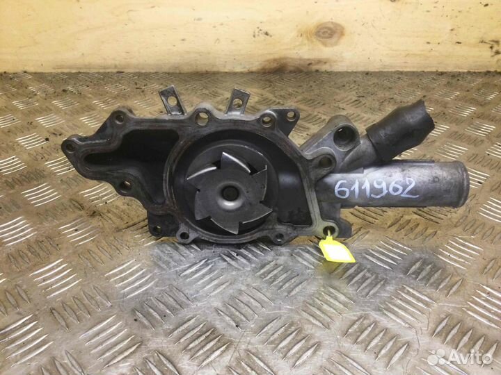 Помпа Mercedes C-klasse r6112010310 611962