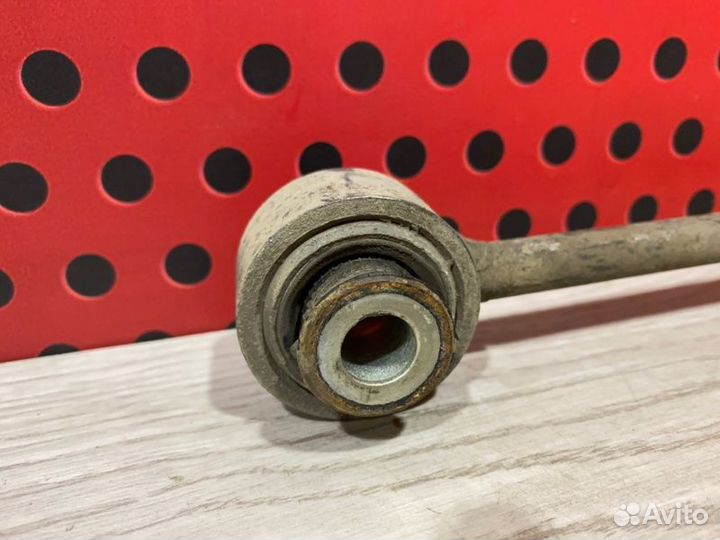 Стойка стабилизатора передняя Mercedes-Benz Ml