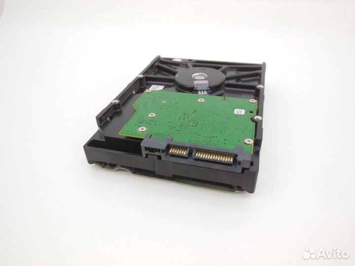 Жесткий диск 3.5 SATA 2TB Seagate SV35