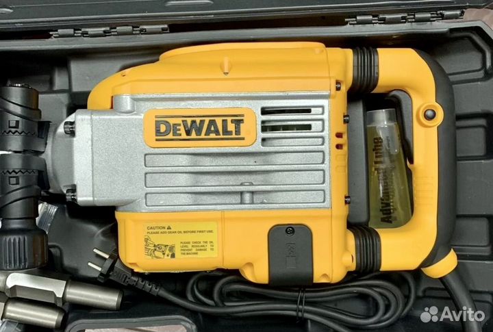 Отбойный молоток dewalt