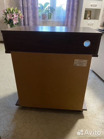 Тумба под телевизор