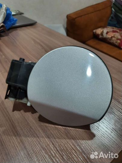 Люк бензобака chevrolet cruze