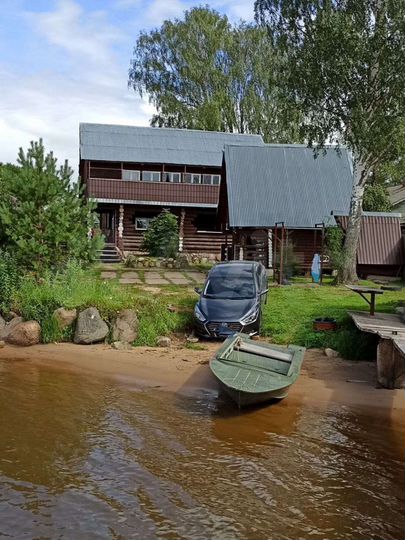 Дача 210 м² на участке 10 сот.