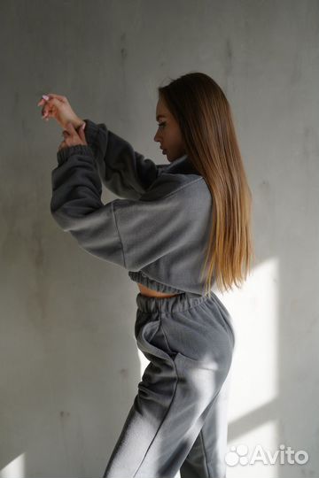 Спортивный костюм женский графит