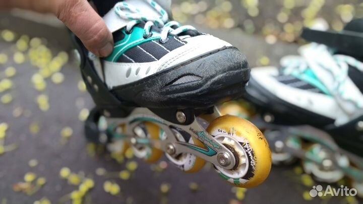 Роликовые коньки детские раздвижные размер 30-33