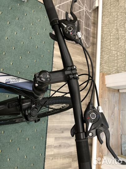 Продам велосипед горный Новый