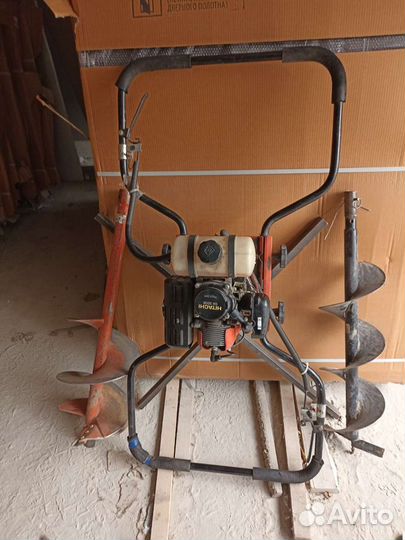 Бензобур Hitachi DA300E