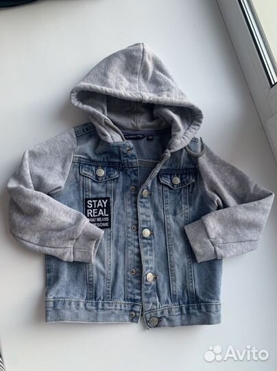 Джинсовая куртка и джинсы для мальчика 104