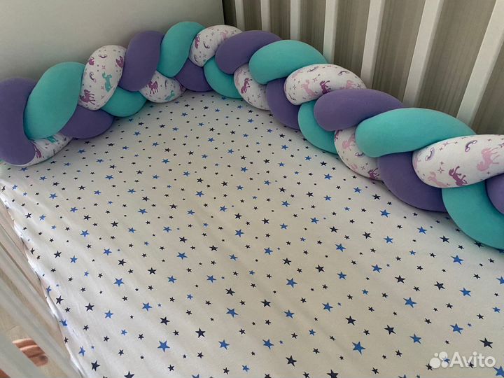 Бортик в кроватку косичка х/б