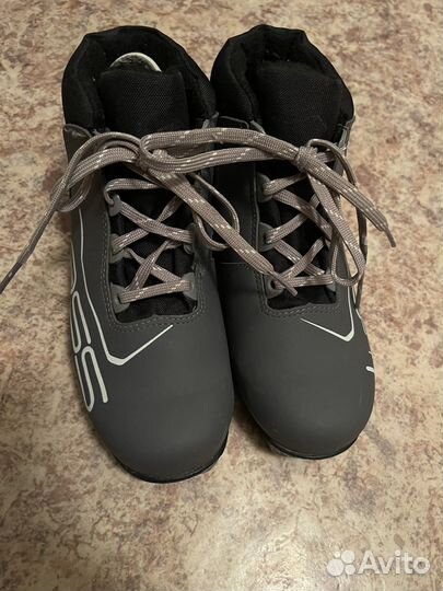 Лыжные ботинки nnn 38