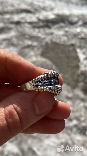 Перстень с фианитом цвета гранат 19 гр