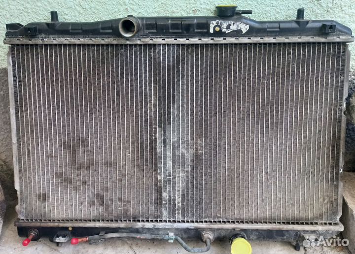 Радиатор охлаждения киа (Hyundai) 253102F900