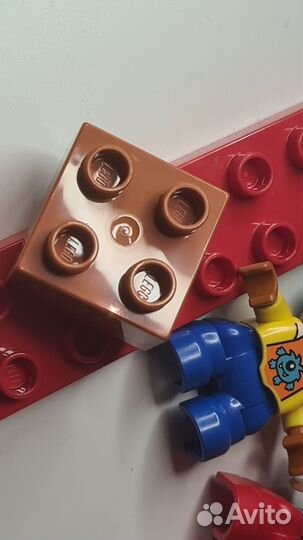 Конструктор lego duplo 10832 День рождения