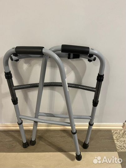 Ходунки для инвалидов