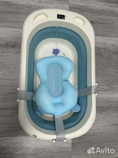 Ванночка для купания с термометром складная