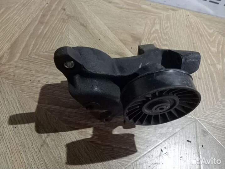 Кронштейн генератора Iran Khodro Samand