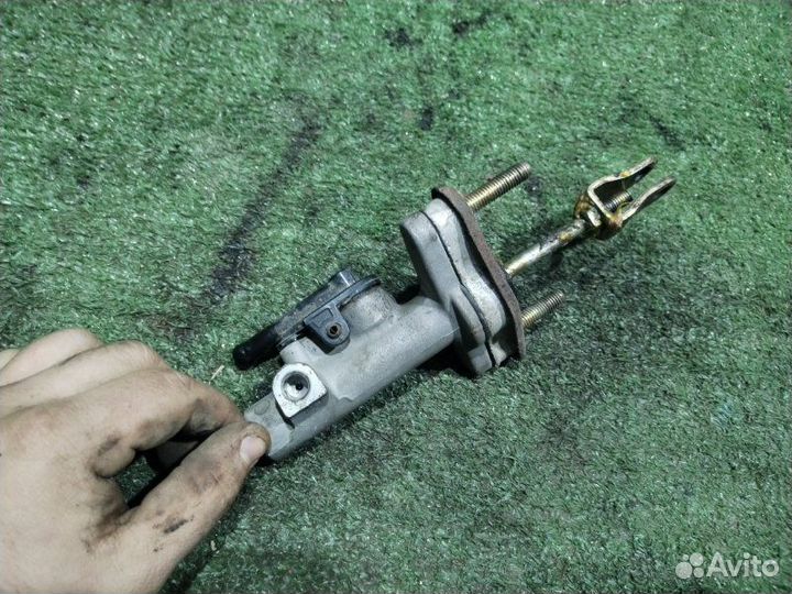 Главный цилиндр сцепления Чери Тигго 2.4 2008