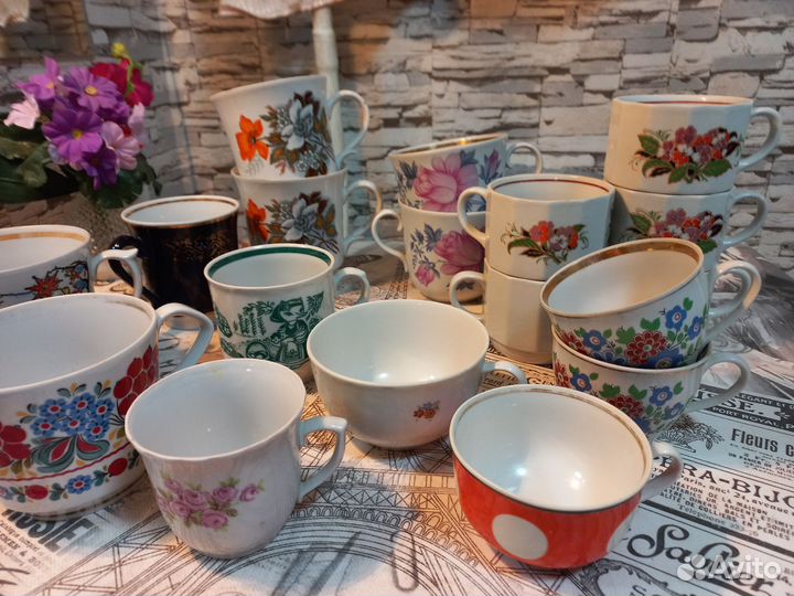 Чашки фарфоровые,наборы