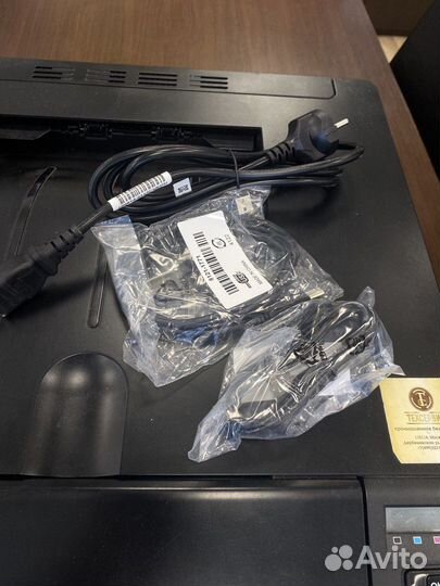 Принтер HP laserjet pro 200 color M251n