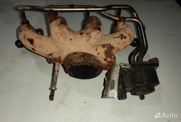 Коллектор выпускной Ford Mondeo 1 2.0 NGA