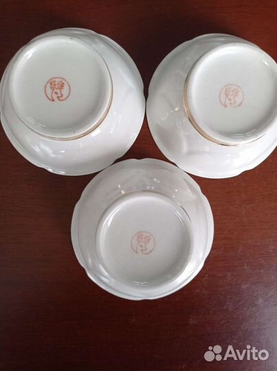 Блюдце, розетки