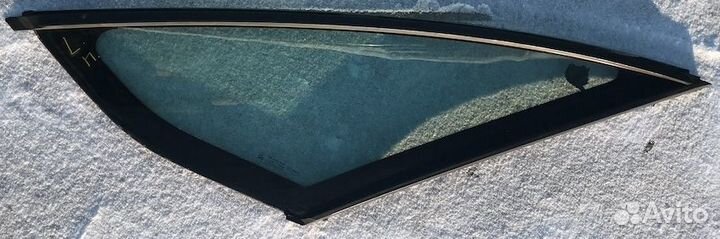 Ситроен С4 Пикассо Стекло кузова левое переднее