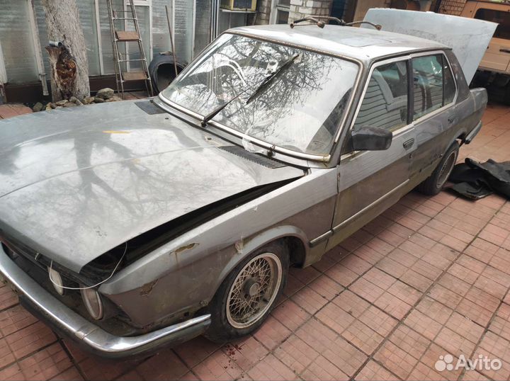 Бмв е28 в разборе