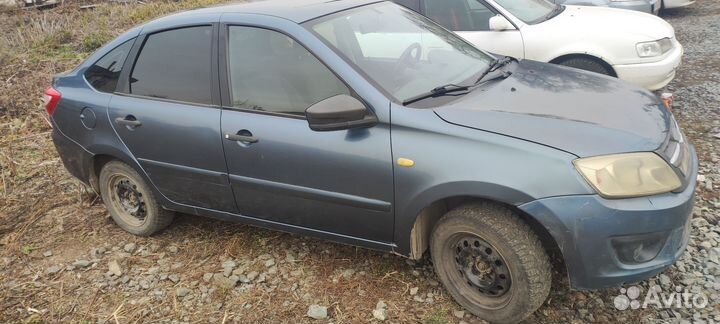 LADA Granta 1.6 МТ, 2014, 213 000 км