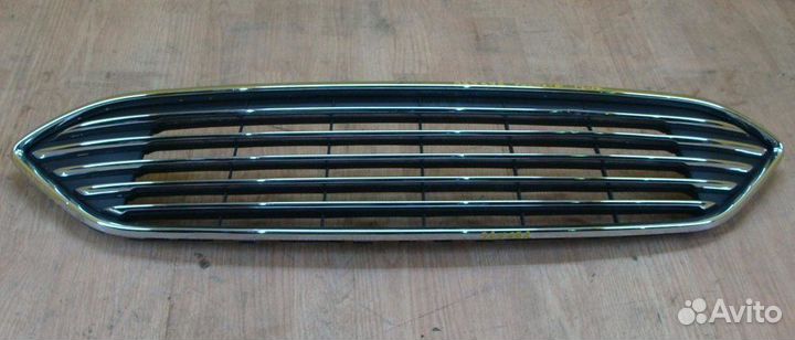 Форд Фокус 3 решетка радиатора 2015-2018г