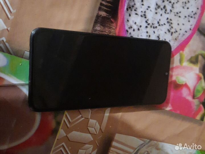 Samsung Galaxy A40, 4/64 ГБ