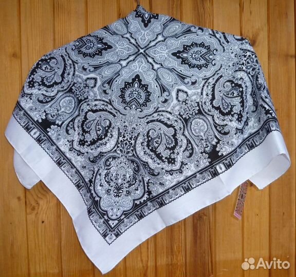 Платок новый