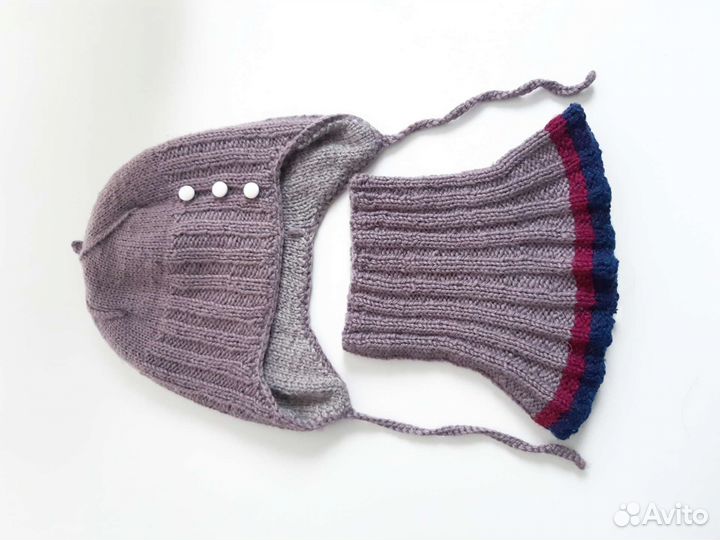 Шерстяная шапка и манишка размер 46-48 в отл сост
