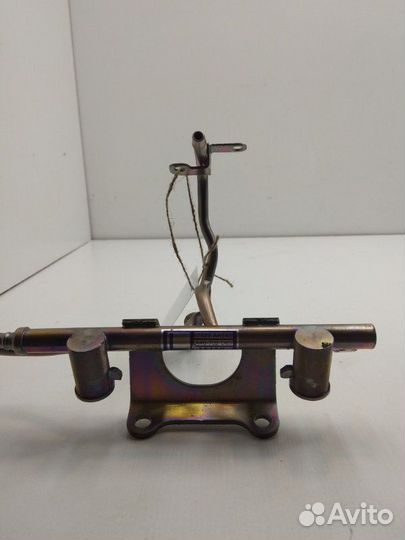 Топливная рейка левая Subaru Legacy Lancaster BH9