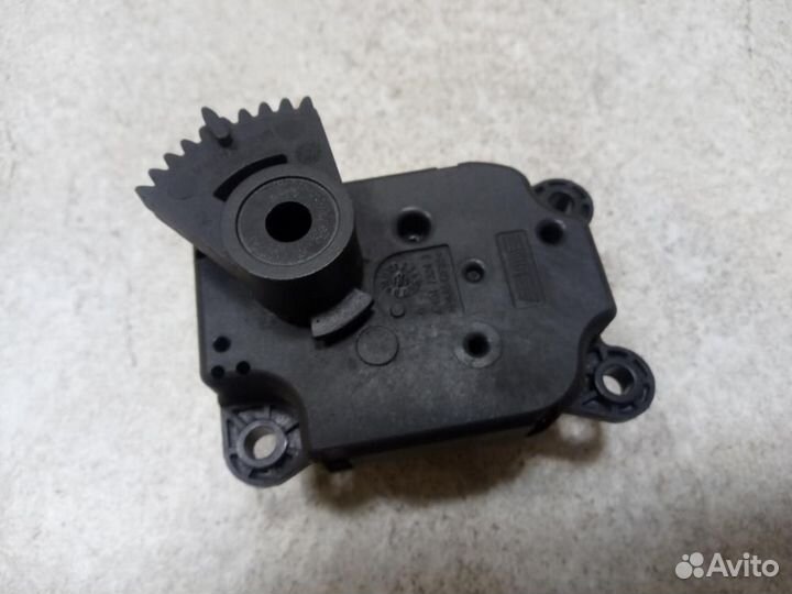 Сервопривод заслонок печки Ford C-MAX C214 2003-20