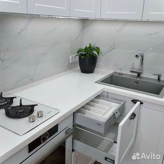 Кухня угловая