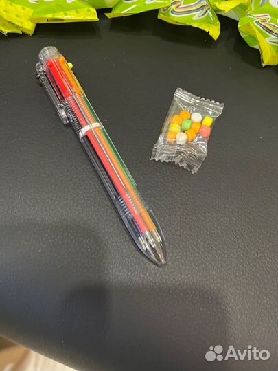 Ручка многоцветная с драже