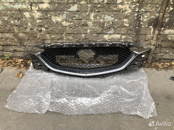 Решетка радиатора Мазда сх5 2017-2022