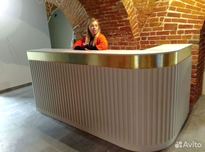 Стойка для аэропортов