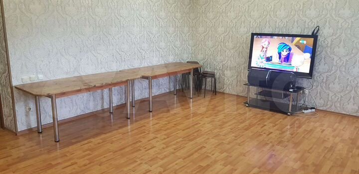 Коттедж 240 м² на участке 7 сот.