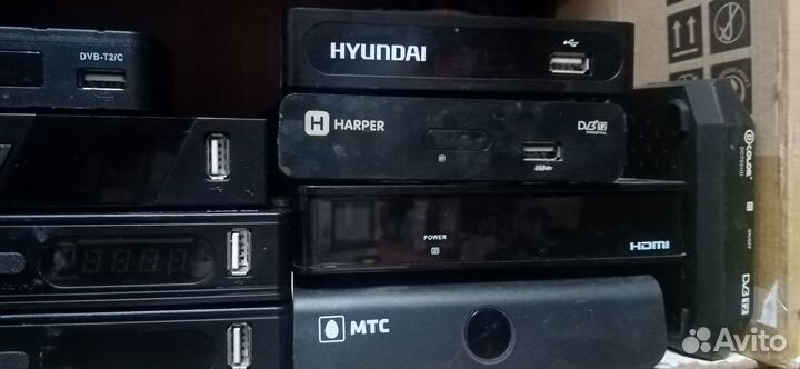 Приставки DVB-t2 20 каналов рабочая, исправная б/у