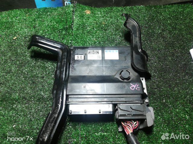 Блок управления двигателем Toyota Estima 2AZ