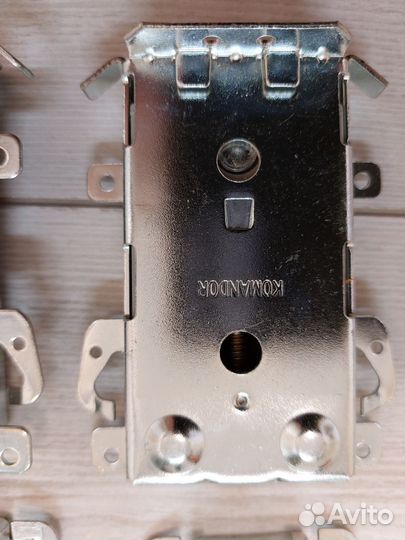 Колесики для шкафа купе