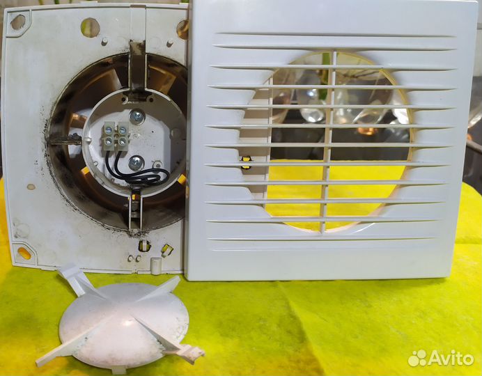 Вентилятор вытяжной канальный 100мм б/у + детали