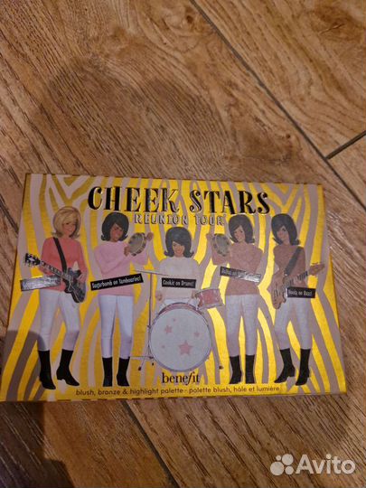 Benefit румяна